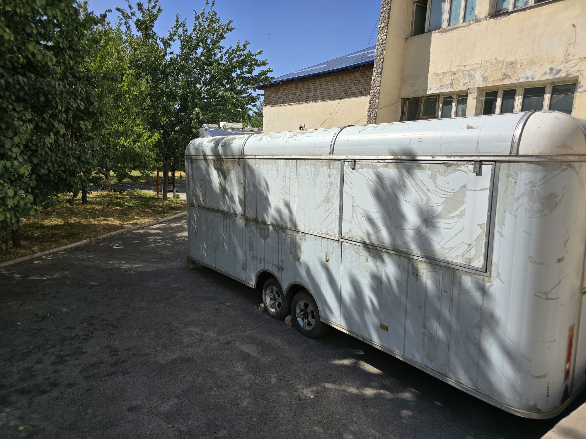 Прицеп фудтрак сотувга