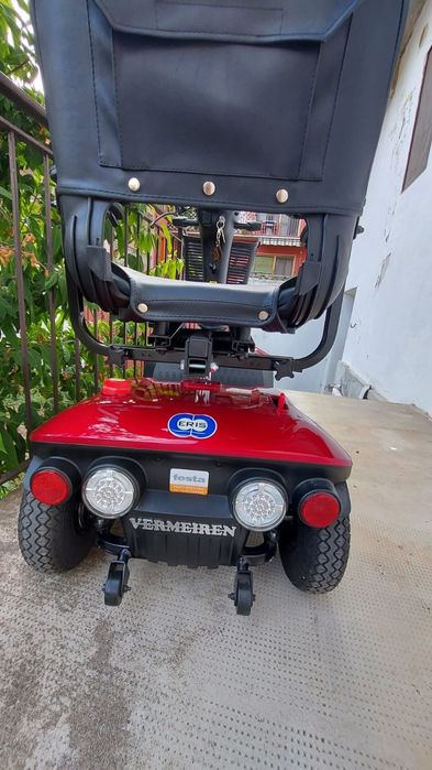 Scuter electric pentru persoane cu dizabilitati Vermeiren Eris