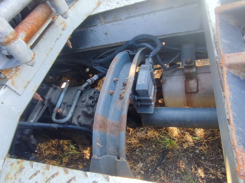 Nissan atleon platforma auto