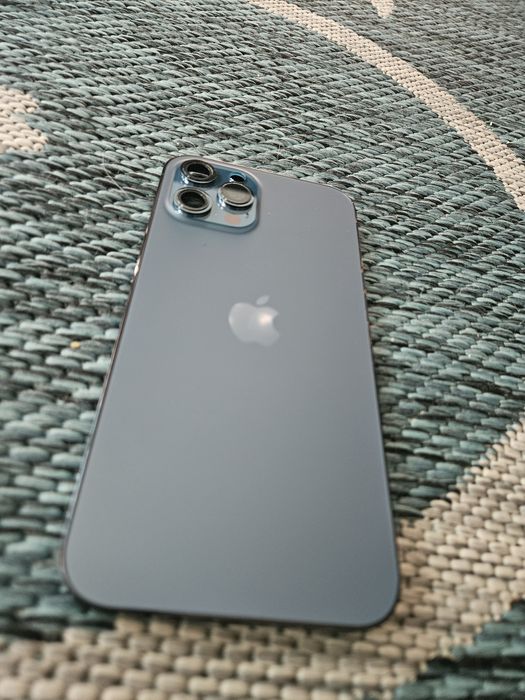 Carcasa originala iphone 12 pro Max!