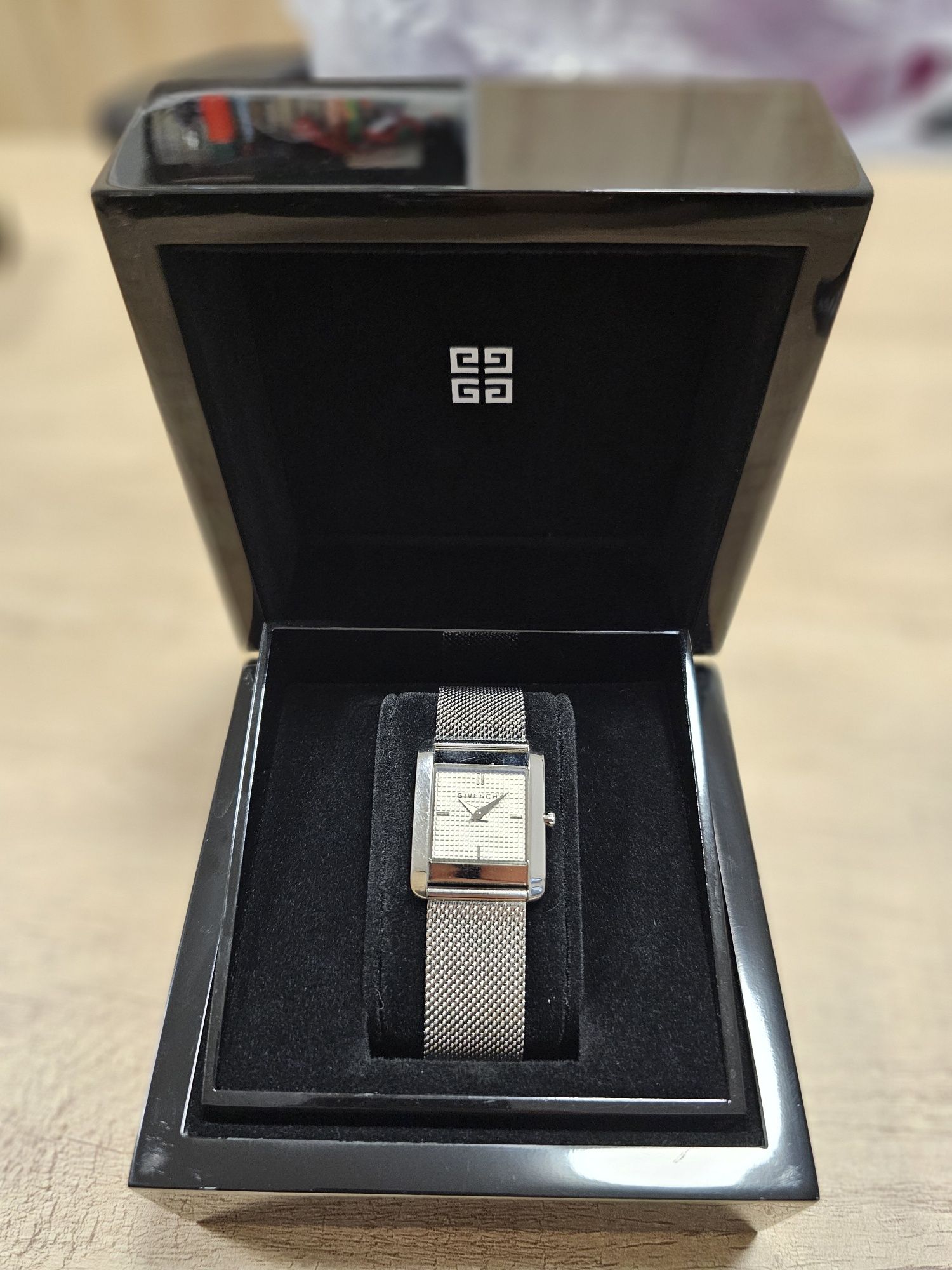 Ceas dama Givenchy 5200l