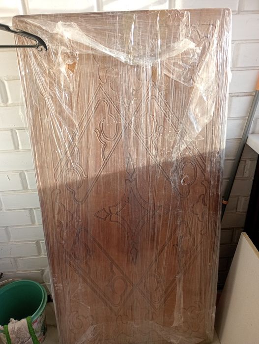 Продам стол деревянный новый ручной работы