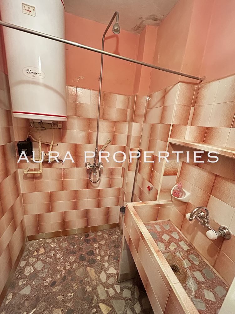 Продава се Тристаен апартамент в Разград, Варош - 79 кв.м за 1266 €/кв.м - Снимка #8