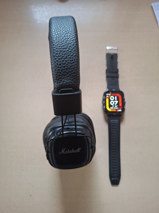 Наушники и смарт часы