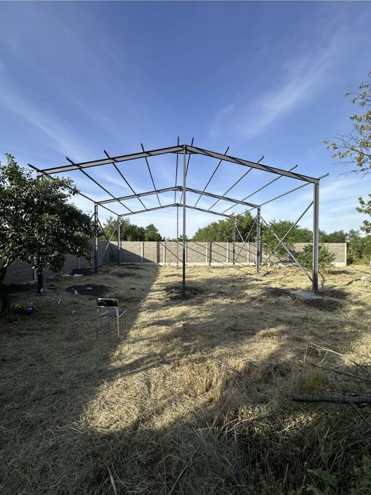 Hale metalice pentru depozitare