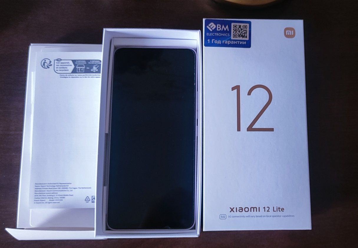 Продаётся телефон XIAOMI 12Lite. Состояние новое