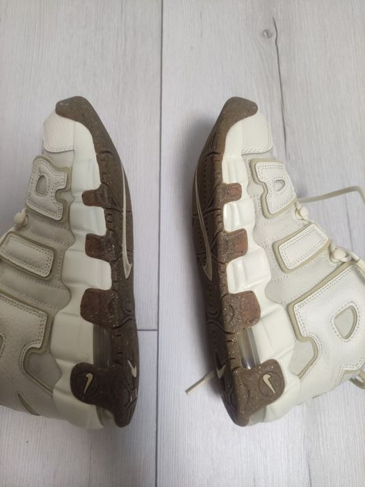 Оригинални маратонки Nike Uptempo