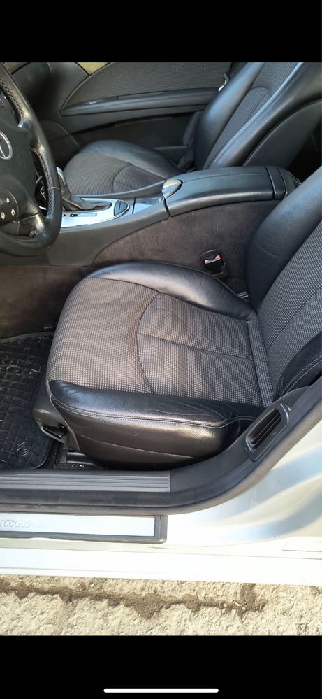 Mercedes-benz E320