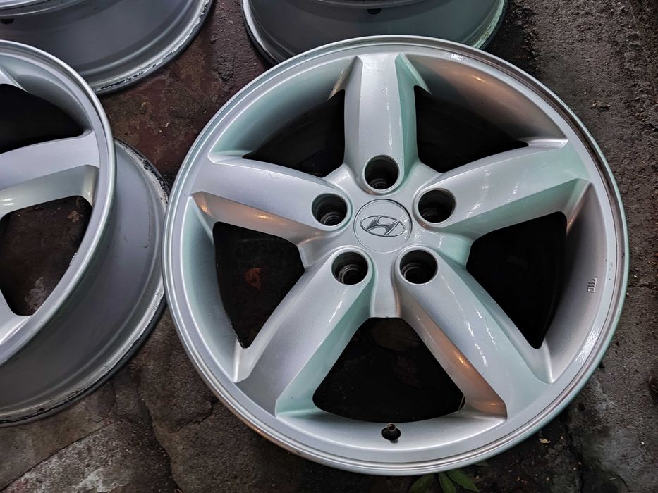 Хюндай 17 цoла oригинални лeти джaнти 5х114,3 Hyundai 5x114,3 ЕТ41
