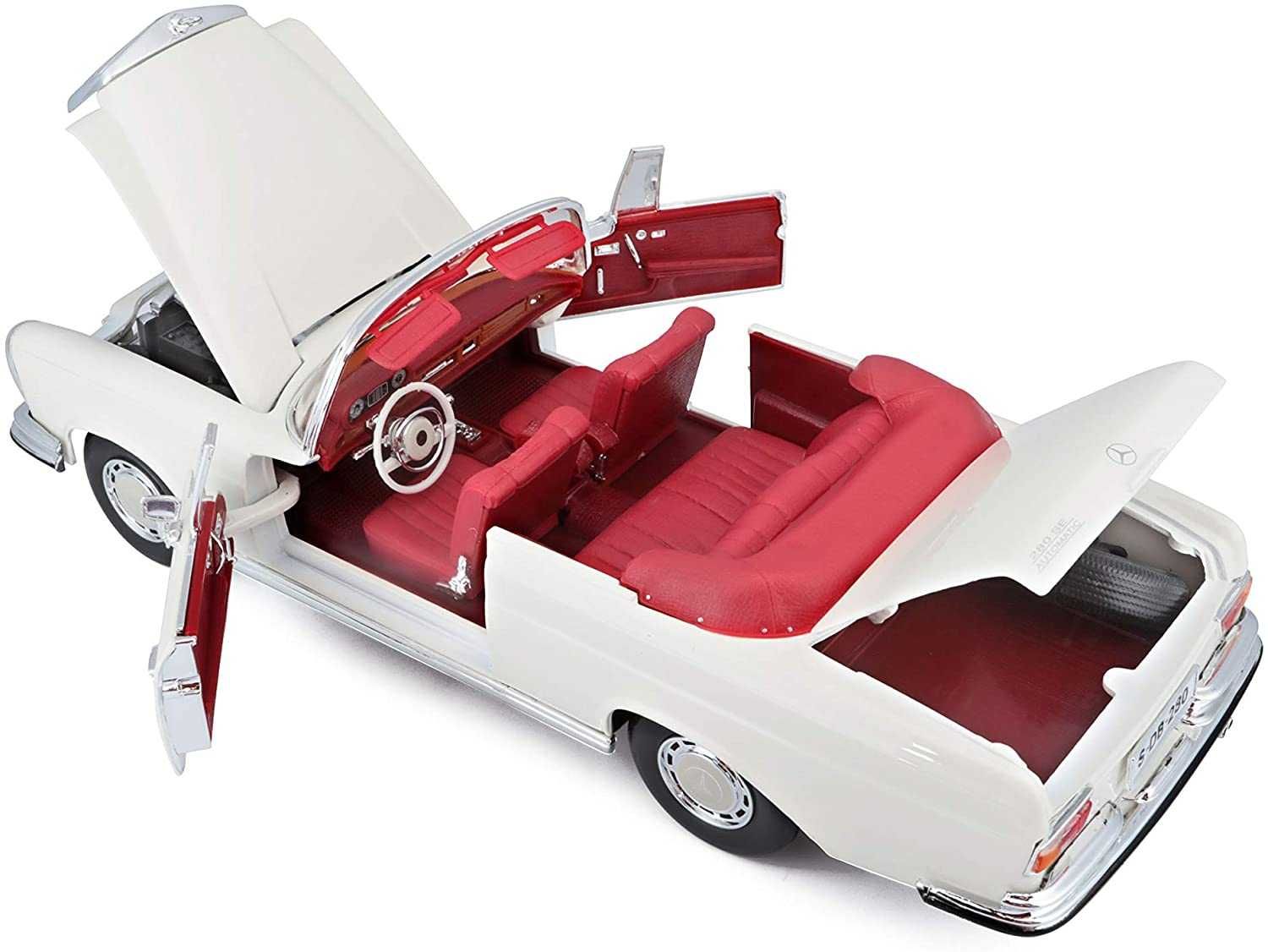 MAISTO MERCEDES-BENZ 280 SE machetă auto scara 1:18 an 1967