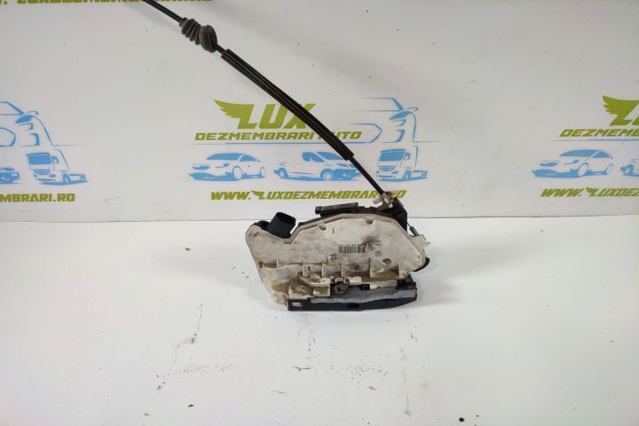 Broasca incuietoare usa dreapta spate 5n0839016d Volkswagen VW Tiguan
