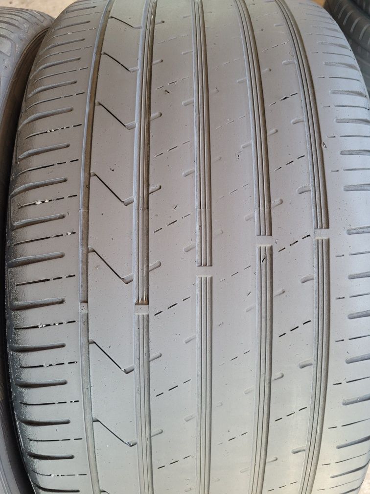 295/35R22 vara HANKOOK