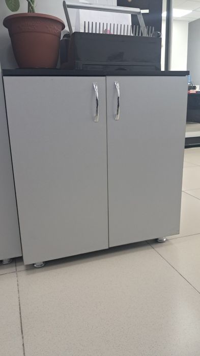 Продам офисную мебель