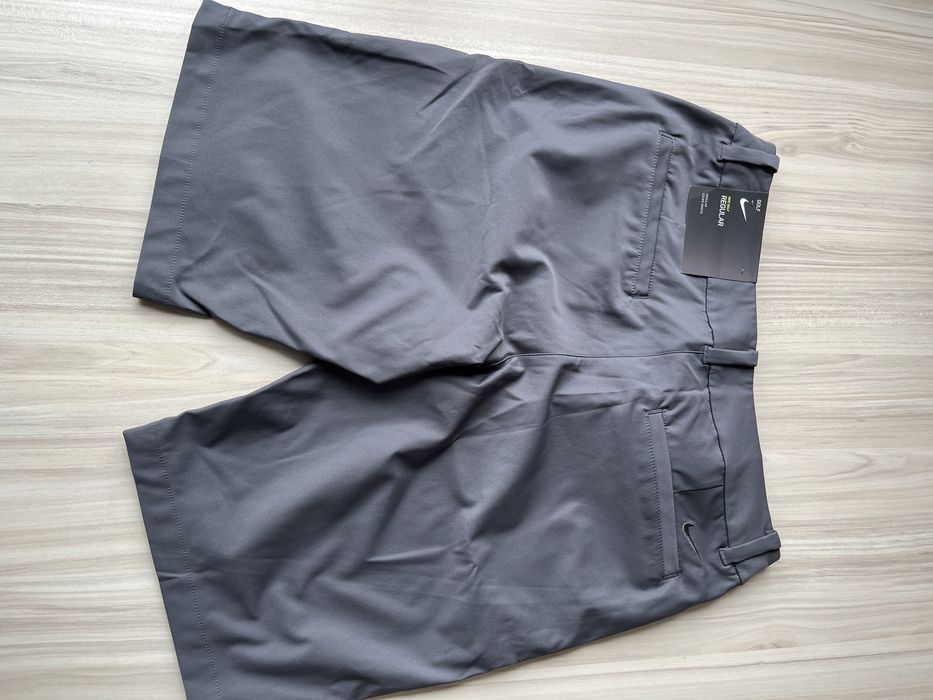 Бермуди Nike Golf