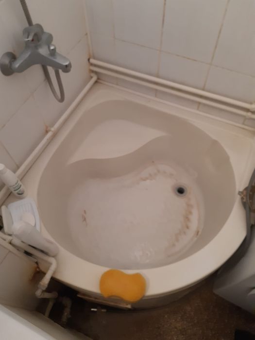 Recondiționare/recondiționări cazi de baie