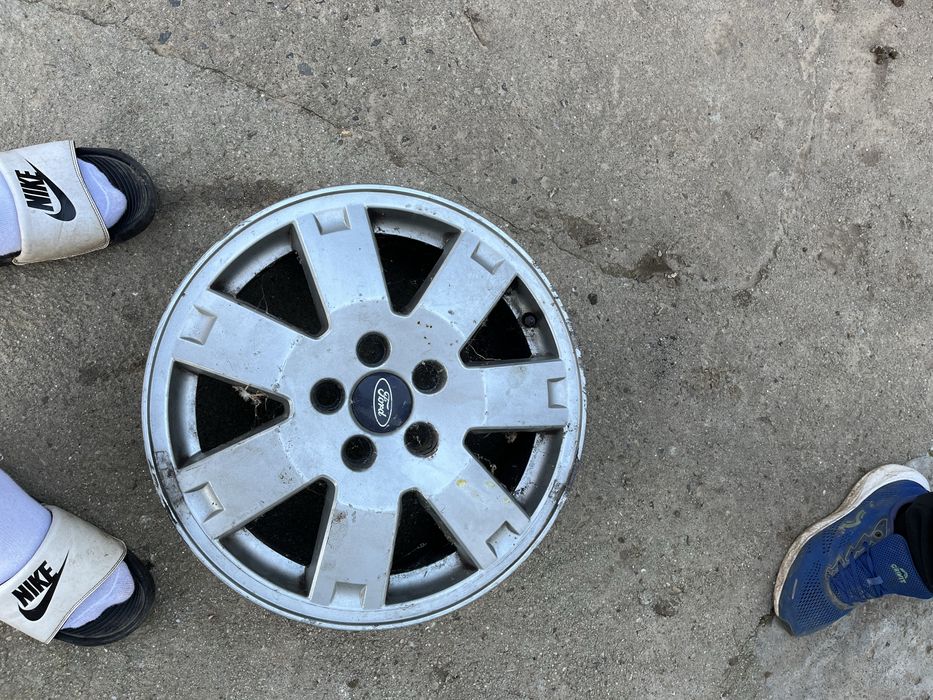 Set de 4 jenti pe 16 inch