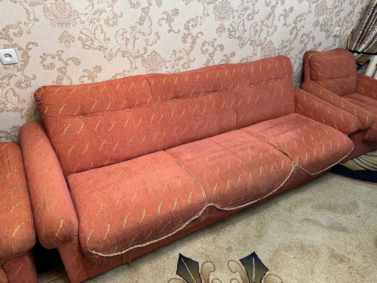 Продам диван и кресло