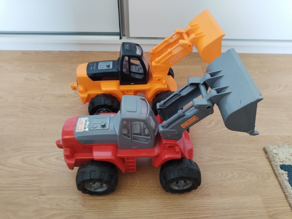 Excavatoare de Jucărie marca Wader