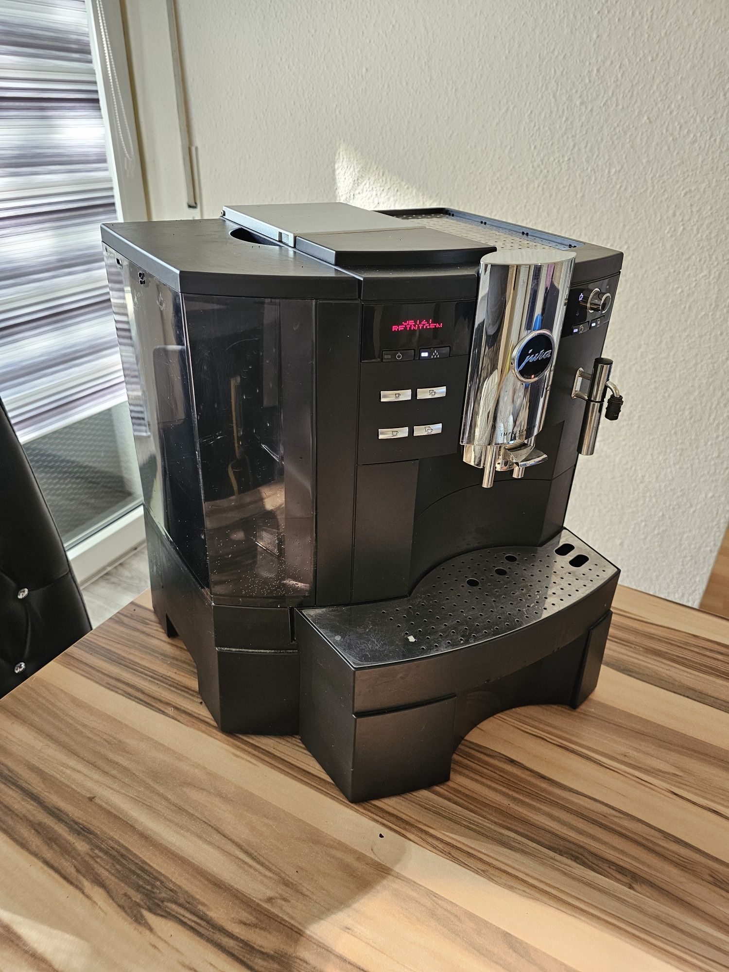 кафеавтомат Jura Impressa XS9