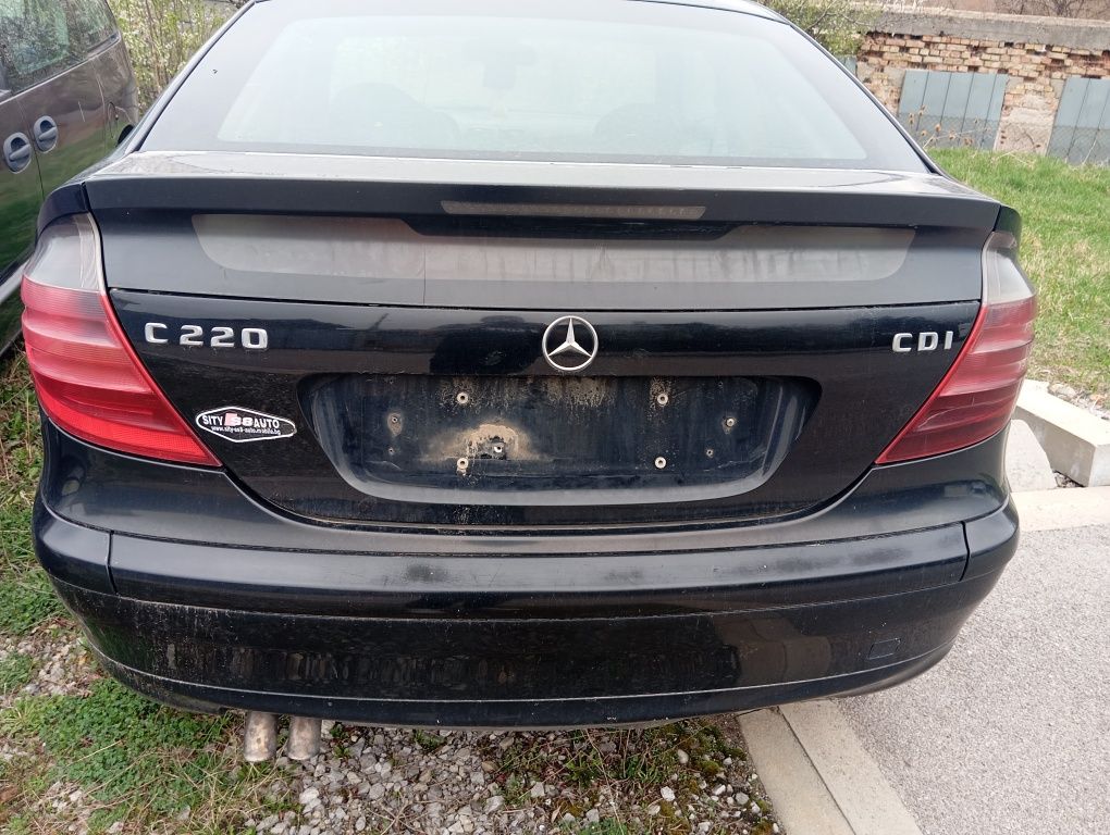 Mercedes C 220 2.2CDI 143ks.
