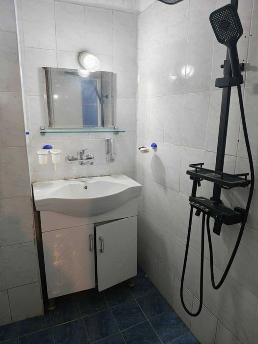 Продава се Тристаен апартамент в Русе, Център - 83 кв.м за 1422 €/кв.м - Снимка #6