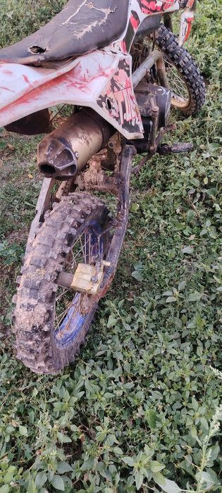 Vînd motor 125..