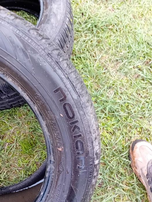 235 55 17,,, 2 бр.Зимни гуми 103VXL