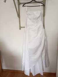 Свадебное платье с пелериной, сумочкой, фатой