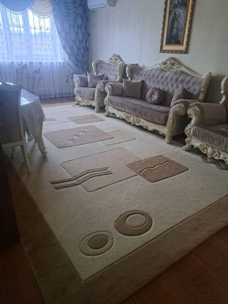 Продам натуральный ковер 3/5