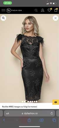 Rochie eleganta neagra cu pene la umeri