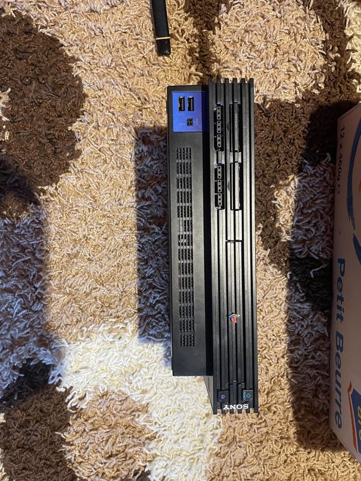 Vand consola ps 2 cu mai multe jocuri