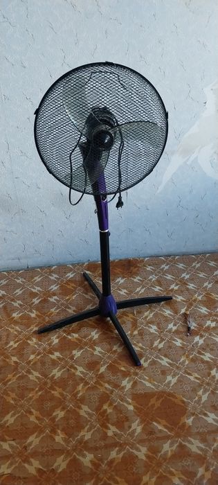 Продам напольный вентилятор