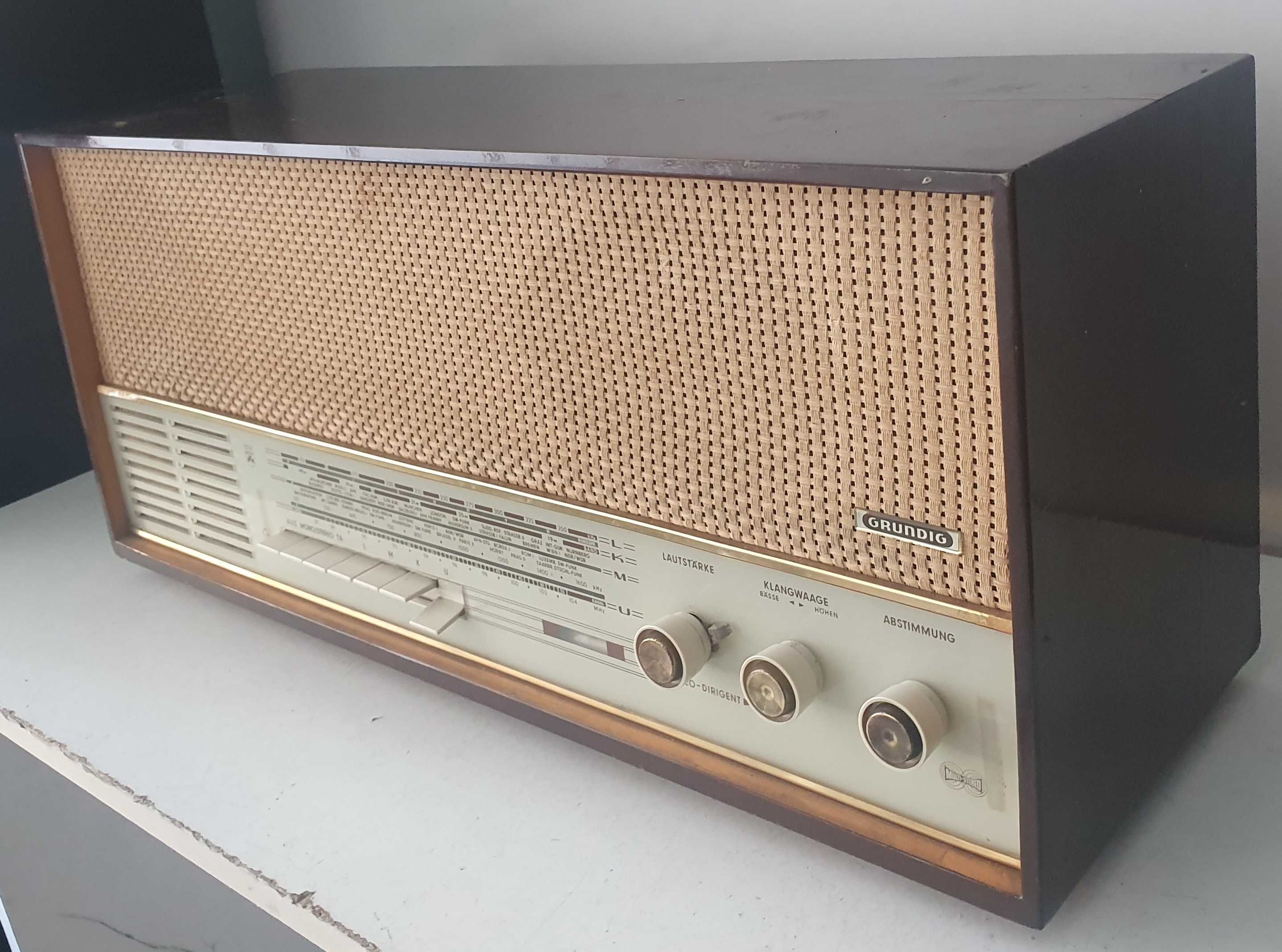 Grundig type 3070 muzica lampi tuburi radio amplificator muzica
