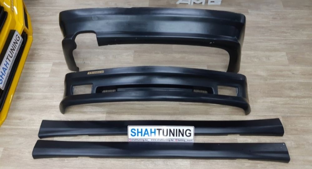 Бмв е36 пер и зад материал стекловолокной бампер (шницер),  под оргина