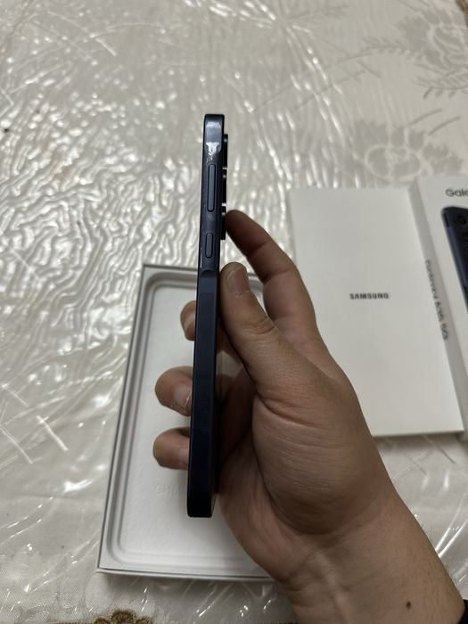 Vând Samsung galaxy A35 5G 128 GB