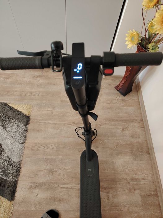 Xiaomi Mi Electric Scooter Pro 2