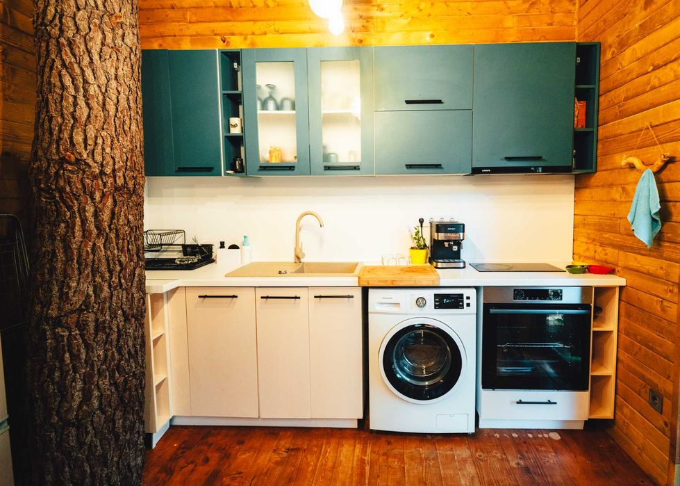 Нова година във Вили Безвремие - Къмпинг Созопол Еко