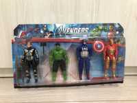 Set “The Avengers” 4 Figurine