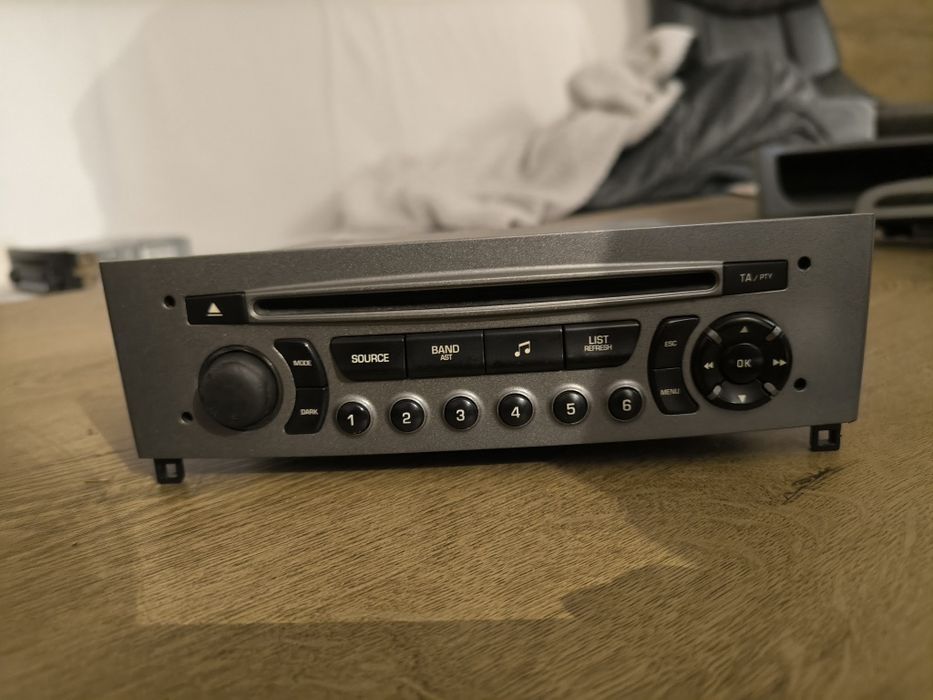 Комплект радио уредба за Пежо 308