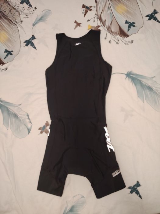 Детски официални рокли и спортен гащеризон