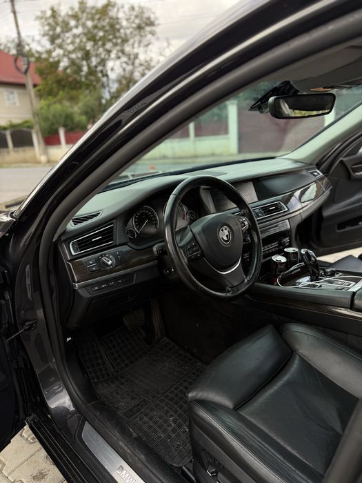 BMW Seria 730D/XD