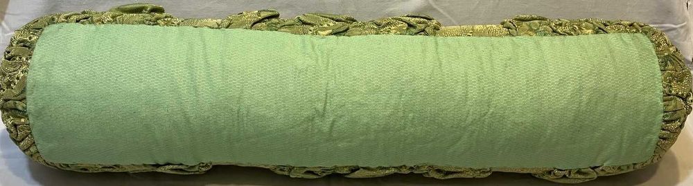 Декоративна възглавница