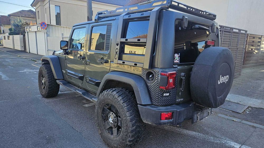 Vand Jeep Wrangler Rubicon 2015