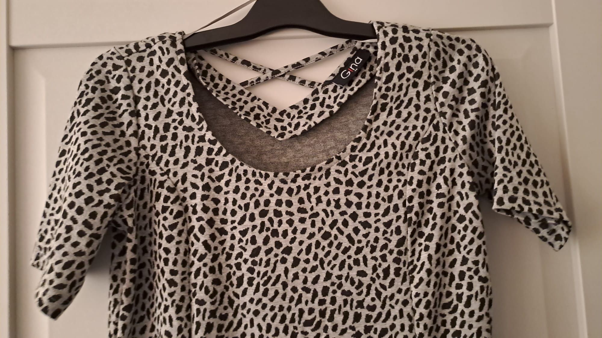 Rochie animal print mărimea M