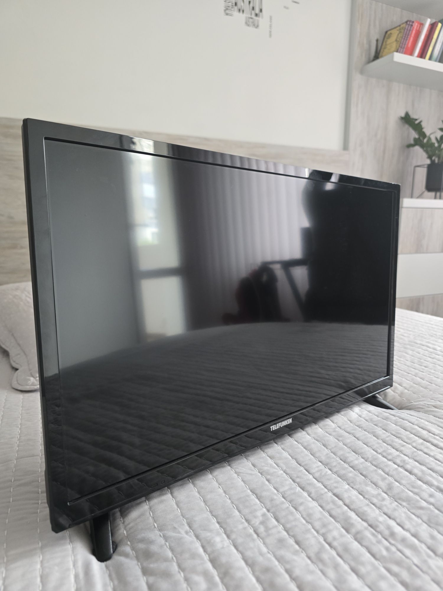 Telefunken 24" телевизор – идеален за каравана / лодка / къмпинг