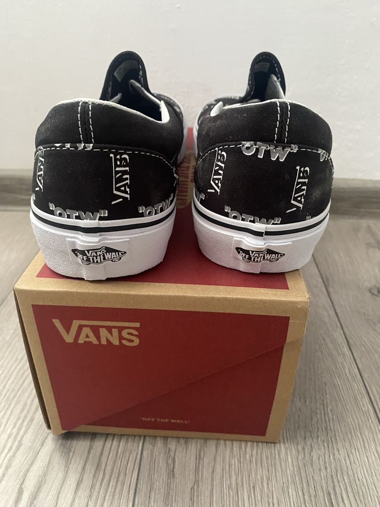 Vans marimea 44-28,5