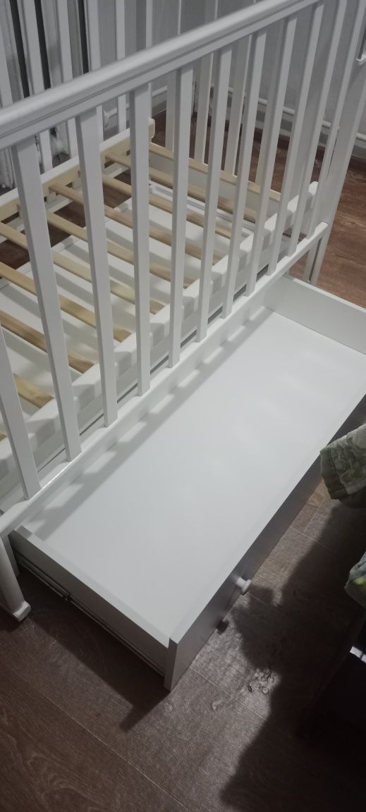 Продам детскую кровать