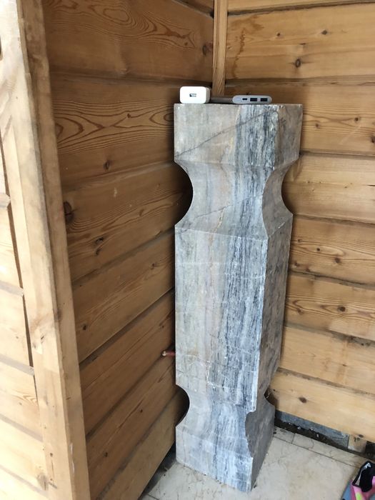 Тумба из натурального мрамора