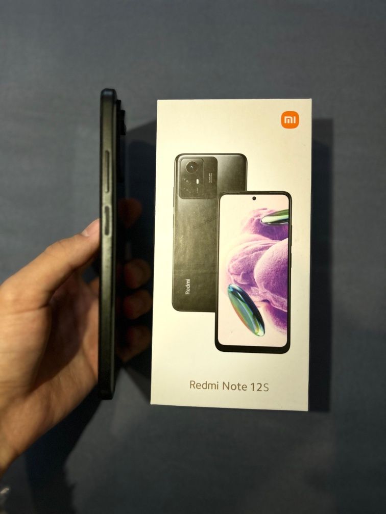 В идеальном состоянии REDMI 12S  256/8+8 GB