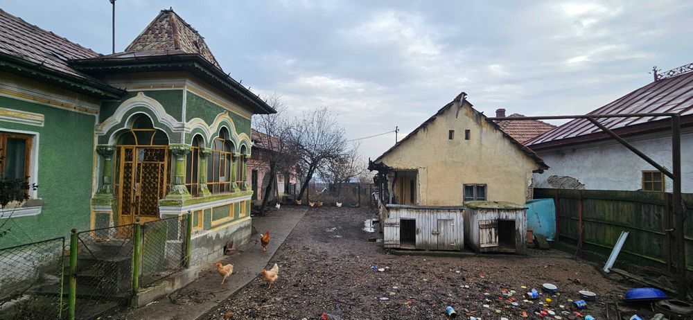 Casa + teren in comuna Prundeni, sat Zavideni, jud Valcea